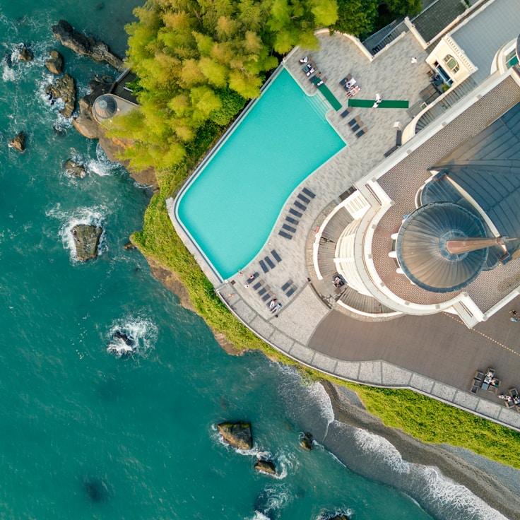 Outdoor terrace seating suitable for families in Barcelona